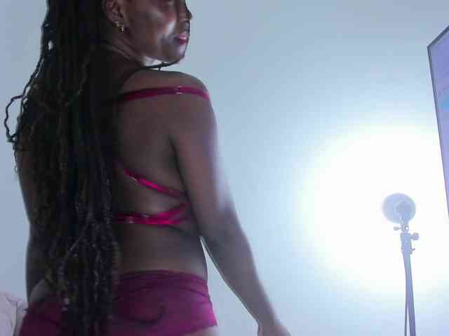 Nahomi-Williams webcam