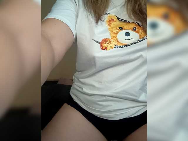 Redvelvet08 – webcam model profile photo