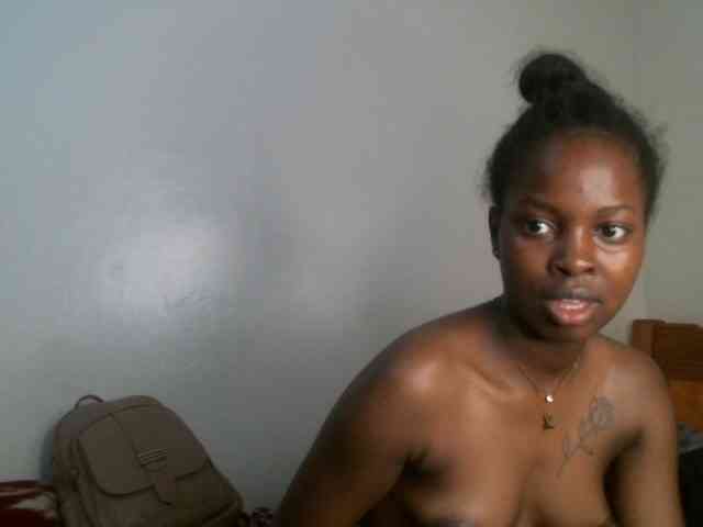 SweetPassion1 webcam