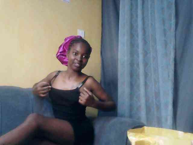 SweetPassion1 webcam