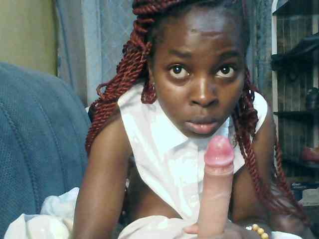 SweetPassion1 webcam