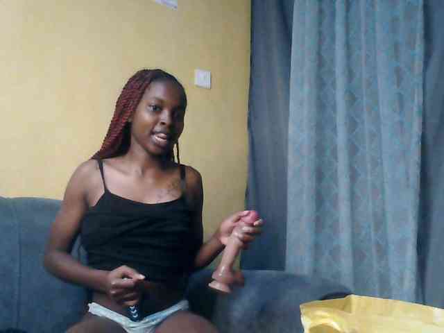 SweetPassion1 webcam