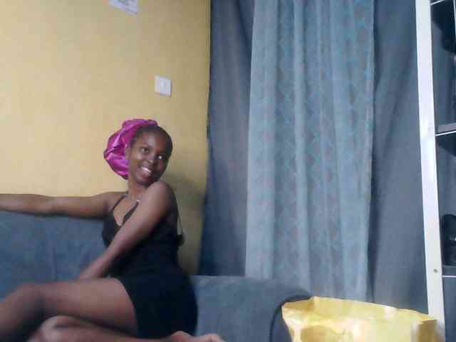 SweetPassion1 webcam