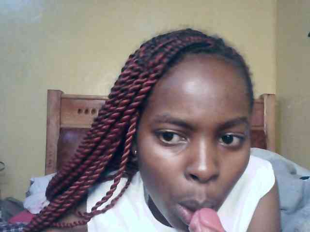 SweetPassion1 webcam