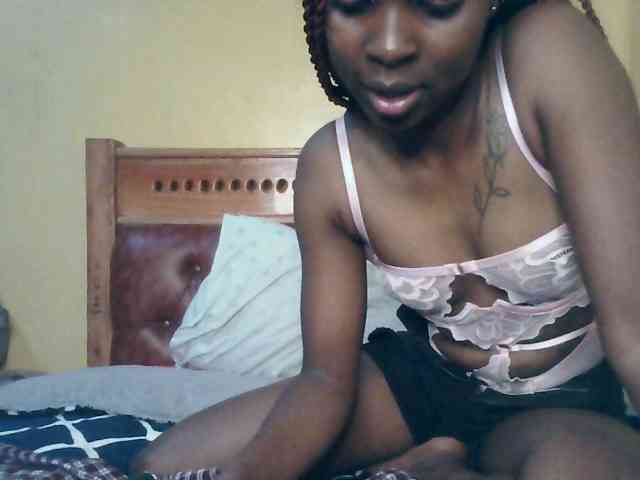 SweetPassion1 webcam