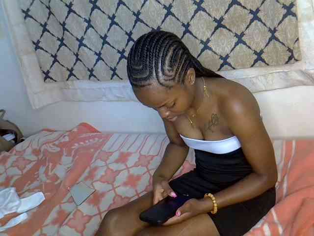 SweetPassion1 webcam