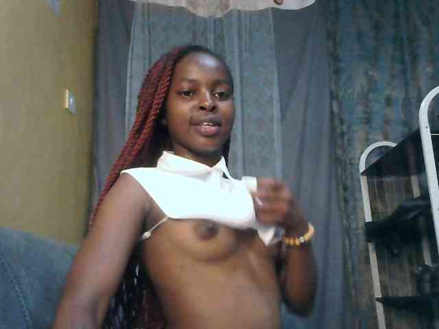 SweetPassion1 webcam