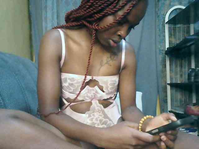 SweetPassion1 webcam