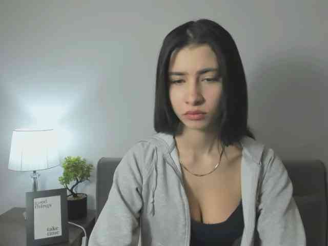 HesterStunning webcam