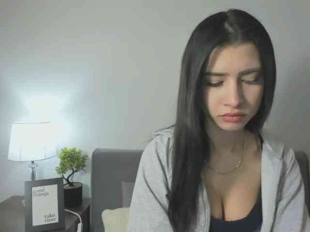 HesterStunning webcam