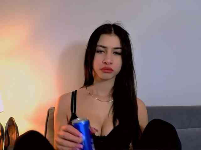 HesterStunning webcam