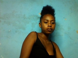 mmelodie's Live Webcam