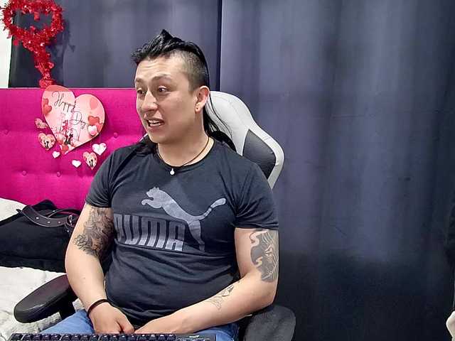 ZOEYJUAN-95's BongaCams show and profile
