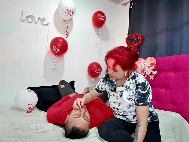 ZOEYJUAN-95's BongaCams show and profile