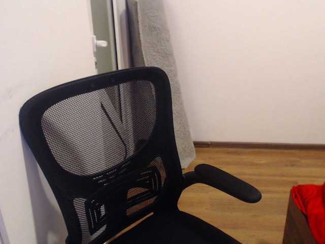 SweetAdela's BongaCams show and profile