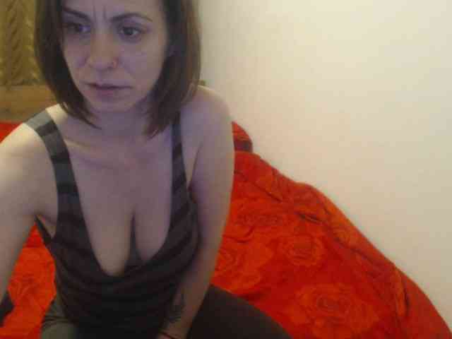 SweetAdela webcam