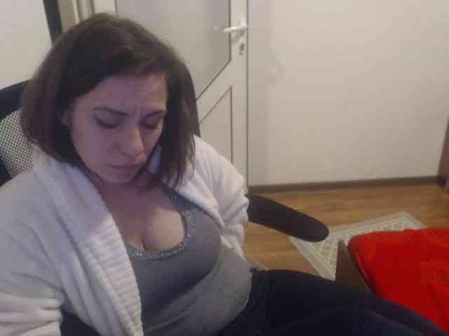 SweetAdela webcam