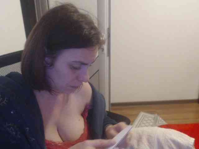 SweetAdela webcam