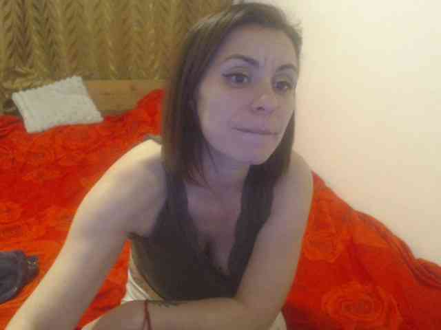 SweetAdela webcam
