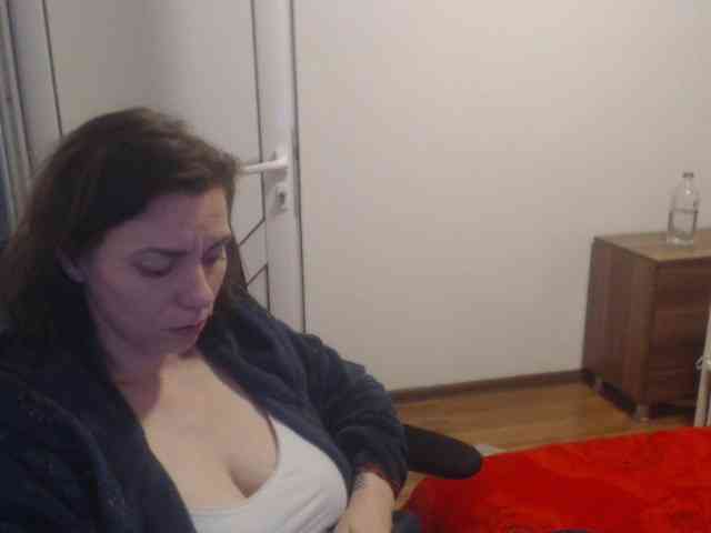 SweetAdela webcam