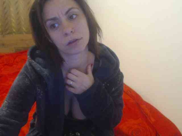 SweetAdela webcam