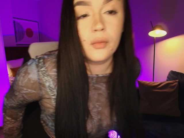 tinafox's BongaCams show and profile