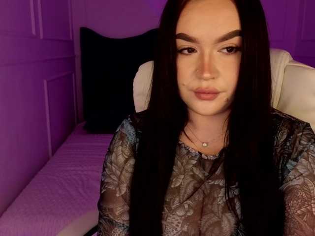 tinafox's BongaCams show and profile