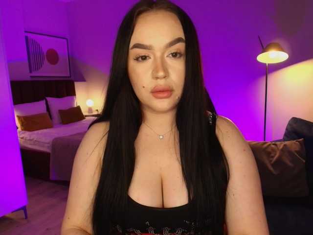 tinafox's BongaCams show and profile