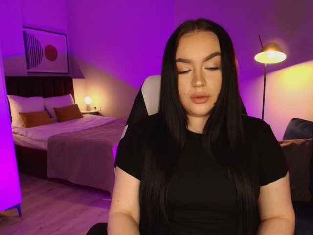 tinafox's BongaCams show and profile