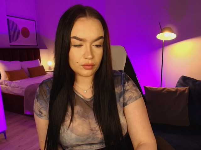 tinafox's BongaCams show and profile