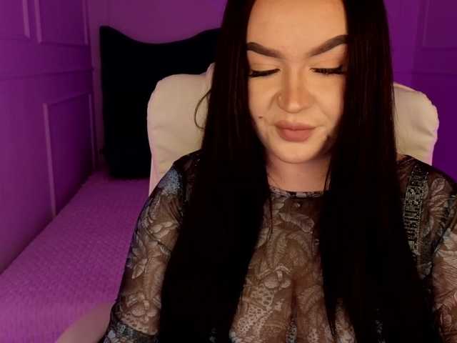 tinafox's BongaCams show and profile