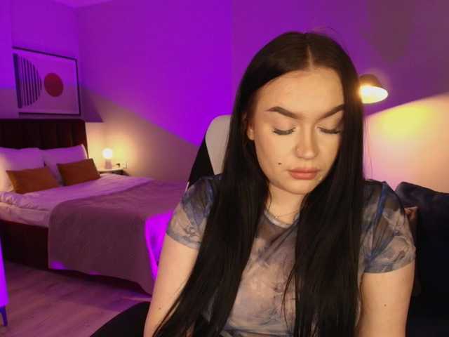 tinafox's BongaCams show and profile