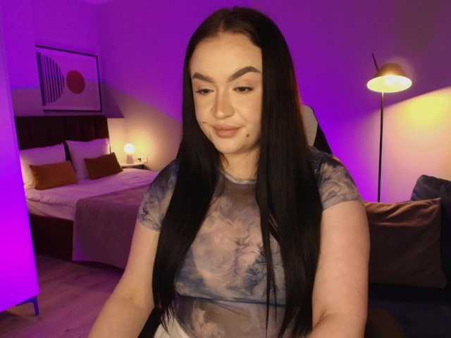 tinafox's BongaCams show and profile