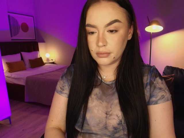 tinafox's BongaCams show and profile