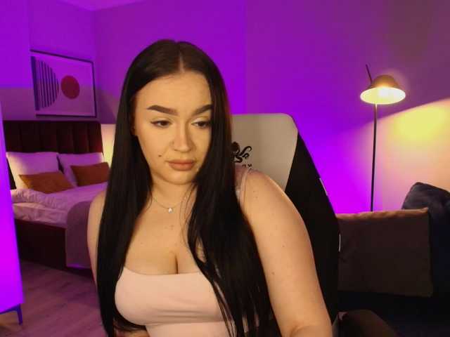 tinafox's BongaCams show and profile