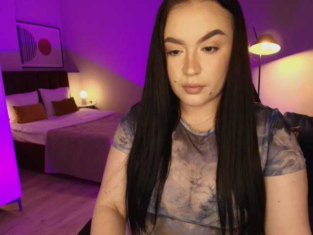 tinafox's BongaCams show and profile