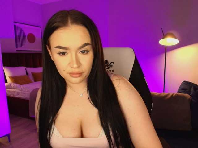 tinafox's BongaCams show and profile