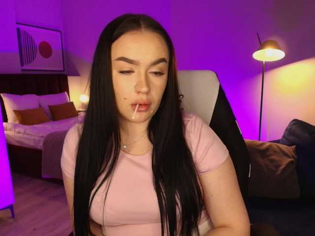 tinafox's BongaCams show and profile