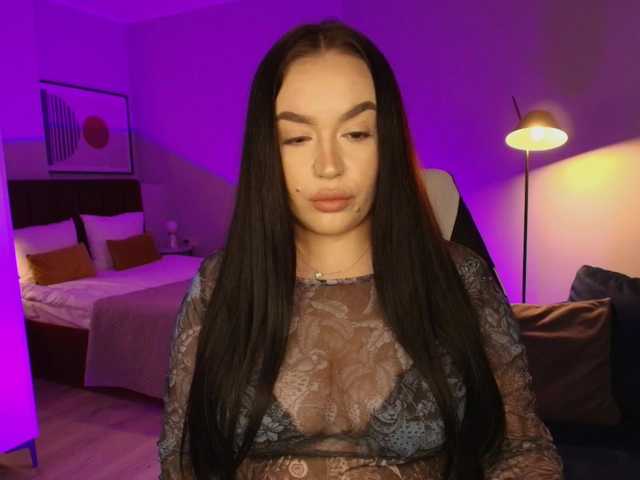 tinafox's BongaCams show and profile