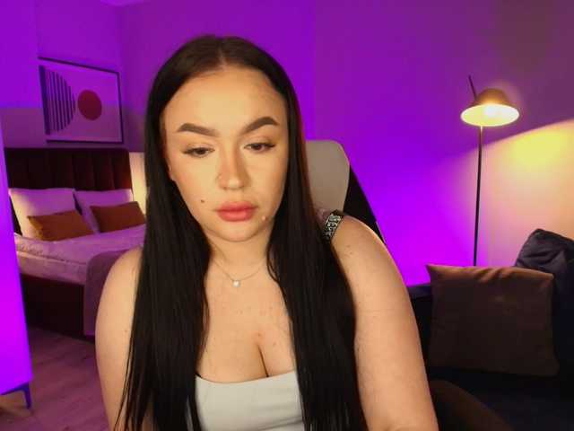 tinafox's BongaCams show and profile