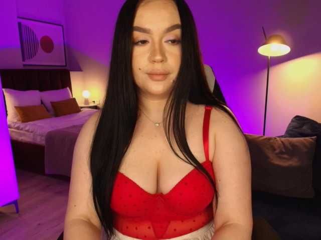 tinafox's BongaCams show and profile