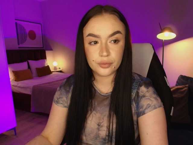 tinafox's BongaCams show and profile