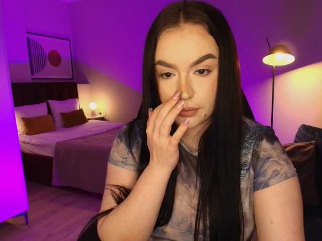 tinafox's BongaCams show and profile