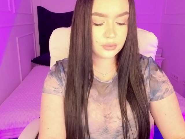 tinafox's BongaCams show and profile