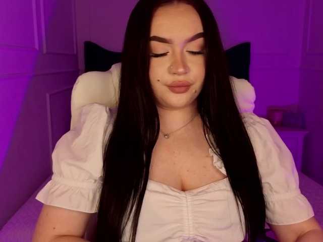 tinafox live cam profile