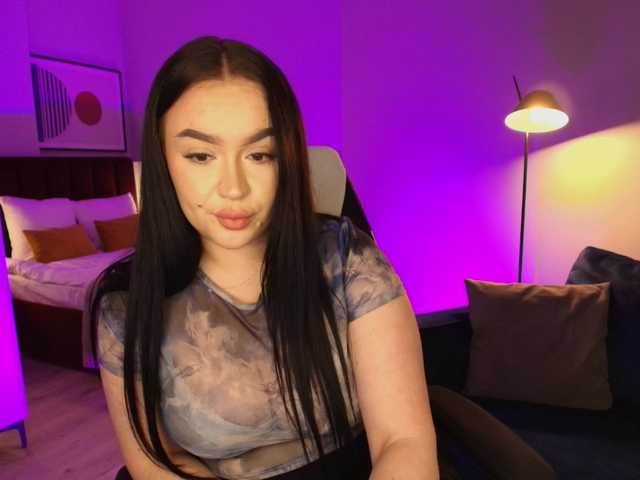 tinafox's BongaCams show and profile