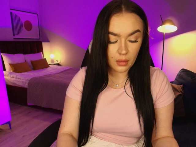 tinafox's BongaCams show and profile