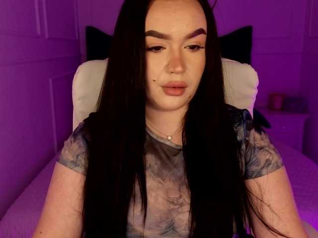 tinafox's BongaCams show and profile