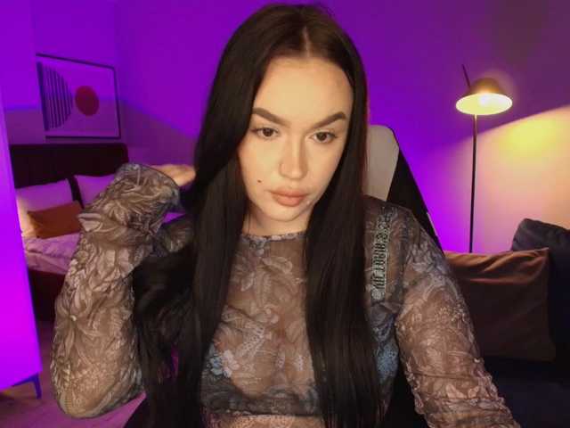 tinafox's BongaCams show and profile