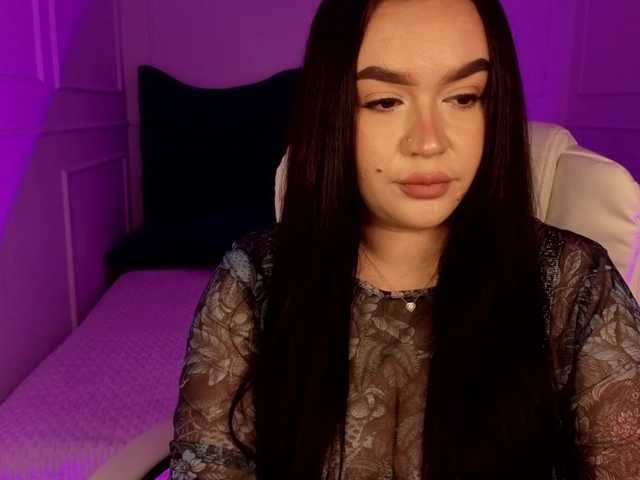 tinafox's BongaCams show and profile